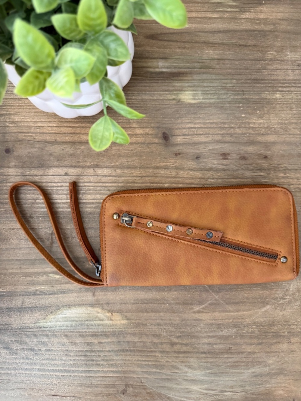 Free People Distressed Vegan Leather Wallet - Beautiful Brown Color!